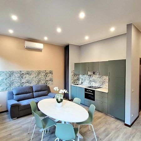 Civic153 - Al Glicine Apartments Werona Zewnętrze zdjęcie